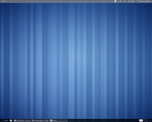 Desktop - ohne Icons, denn ich finde weniger ist hier mehr. :)
